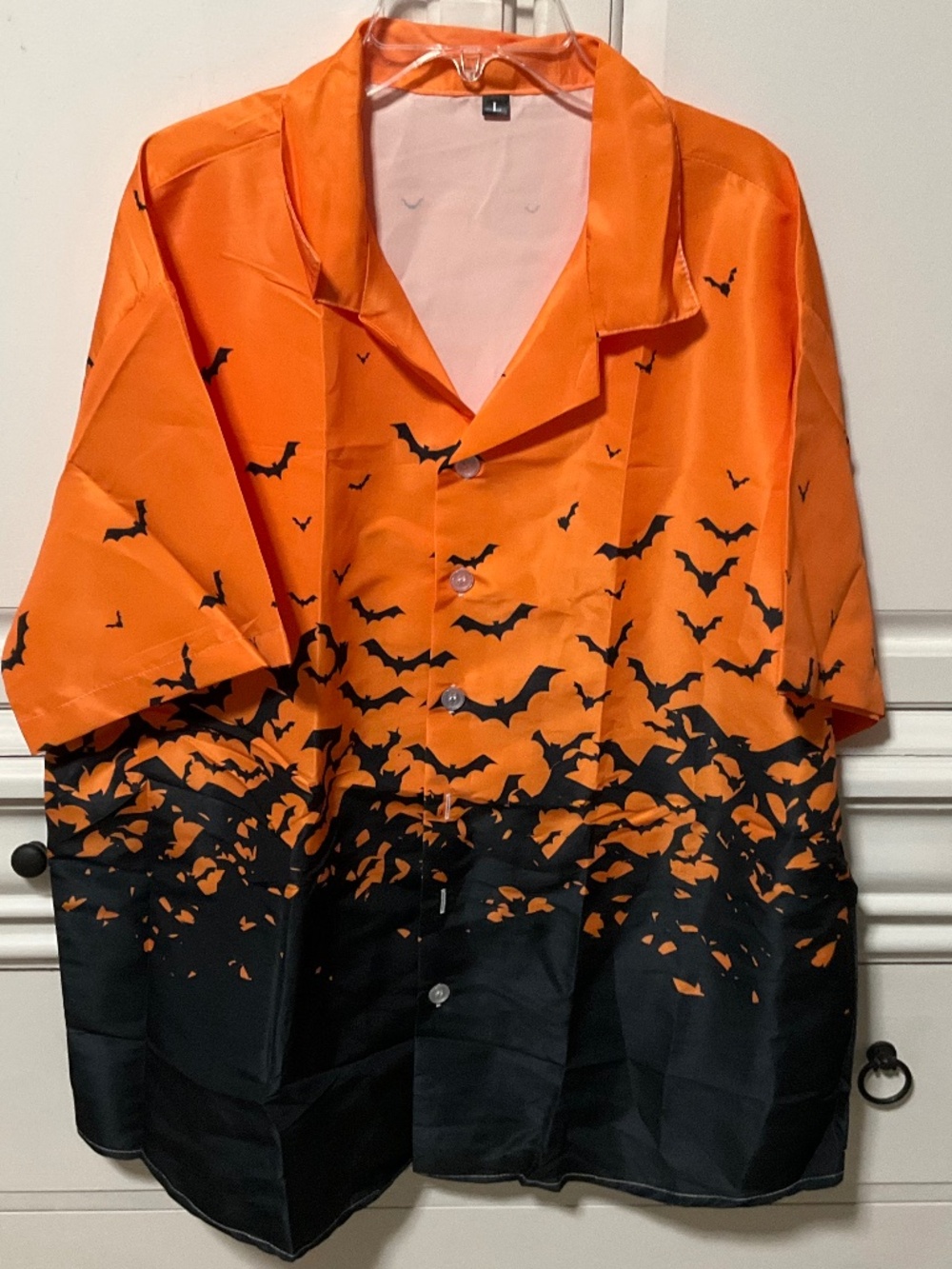 Men’s Large Halloween button up shirt, orange and black,New